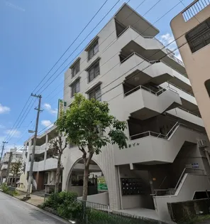 勇設計ビルの画像