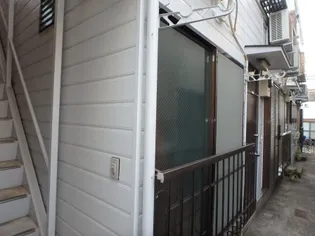 東京都北区滝野川1【アパート】の外観