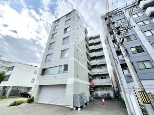 北海道札幌市東区北十六条東1【マンション】の外観