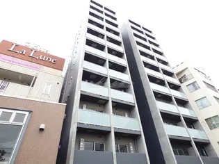 スパシエ横浜アルト【4階】の外観