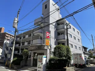 エレガンス秋山の画像