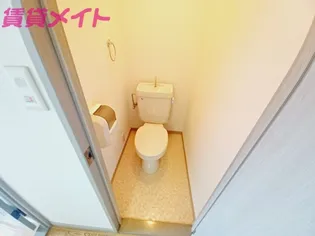 ユーハウス津【2階】の内装