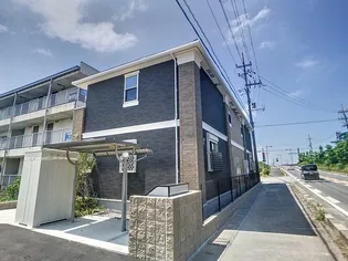 滋賀県彦根市八坂町【アパート】の外観