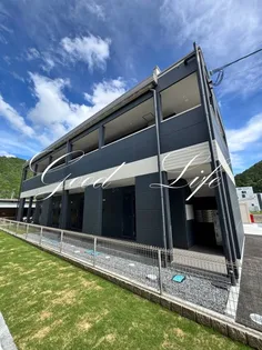 兵庫県丹波篠山市大沢新【アパート】の外観