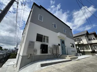 メゾン・ド・フルール【2階】の外観