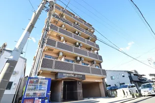 ベクヴェーム ラウムの画像