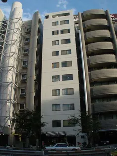 日興パレス広尾プラザ【11階】の外観