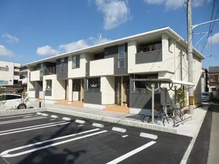 ファミール レイの画像