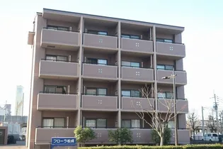 フローラ松成【2階】の外観