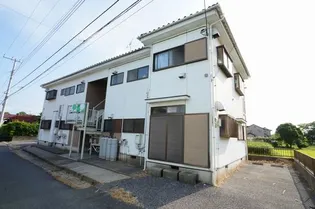 ホワイトコート【2階】の外観