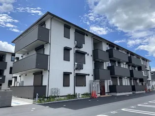 シャルール【1階】の外観