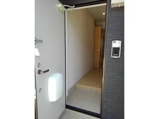 レジデンス・ジールの玄関