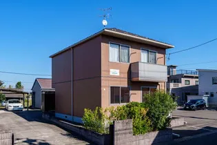 アマーデオ【2階】の外観