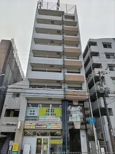 ハイネスセンターコートの外観