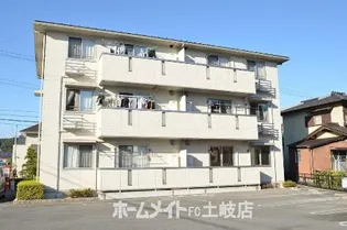 ラフィネ 小田の画像