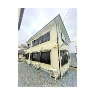 秋本荘【2階】の外観