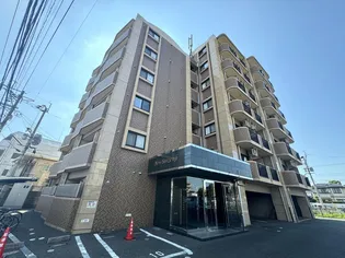 ニュー水前寺【4階】の外観