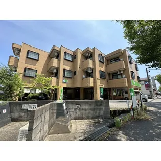 ラフィーネ平安【2階】の外観