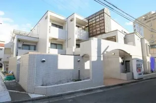 ラ・レジダンス・ド・エスパリエ【3階】の外観