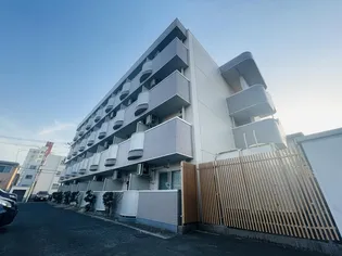 コーポ878富沢【1階】の外観