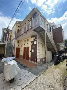 神奈川県横浜市鶴見区上末吉4【アパート】の外観