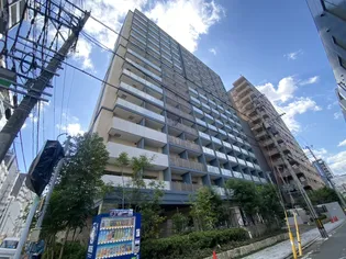 サヴォイコートオブアームズの画像