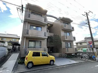 ヴィルラ北白川【1階】の外観