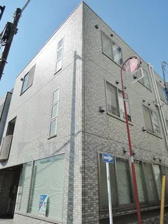 アヴェニュー市ヶ谷【2階】の外観