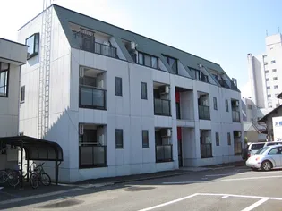 ピュアコートY&T【2階】の外観