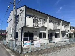 ハウスカリヨン【2階】の外観