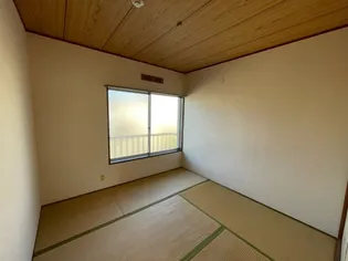 レジデンス王塚の居間