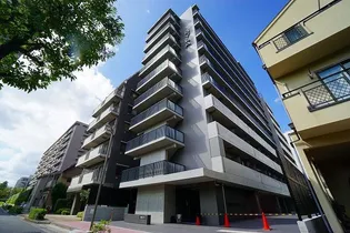 東京都江東区大島1【マンション】の外観