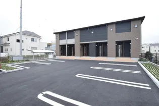 メゾン カピリナの画像