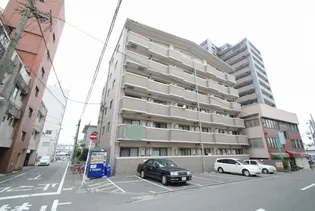 エトランゼ12【1階】の外観