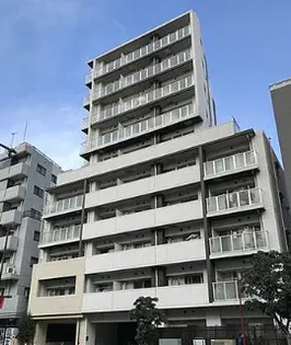 東京都新宿区余丁町【マンション】の外観