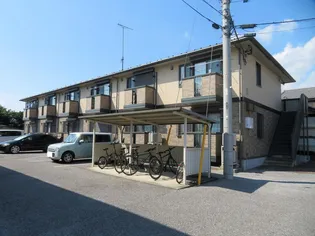 グランソシエ B【1階】の外観