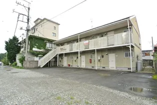 ロワイムグリーンハイツ【2階】の外観