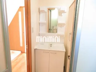 Rハウス仏生寺の内装