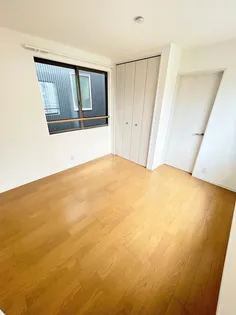 カーサ中野新橋【3階】の居間