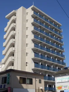 アクシーズタワー新都心【9階】の外観