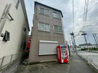 エステートピア藤【2階】の外観