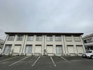 白駒ハイツ【1階】の外観