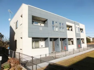 フルール・ド・リス【2階】の外観