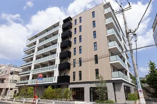 東京都世田谷区代沢2【マンション】の外観