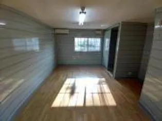 エレガンス江平東【1階】の居間