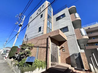 華梨【2階】の外観