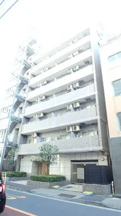 スカイコート三田慶大前【4階】の外観