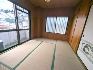 丸博アパート【4階】の居間