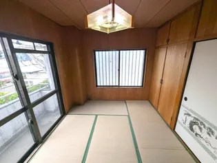 丸博アパート【4階】の居間