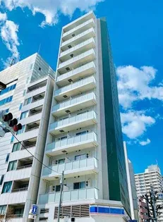 東京都中央区新富1【マンション】の外観